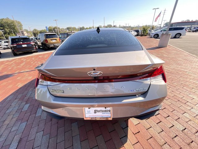 Used 2023 Hyundai Elantra Blue FWD image 31