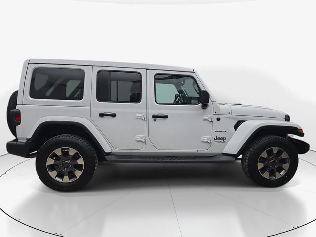 Used 2022 Jeep Wrangler Unlimited Sahara w/ Cold Weather Group AWD/4WD image 5
