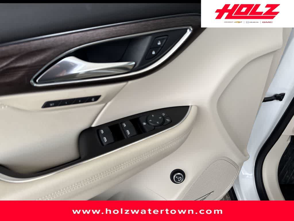 Certified 2023 Buick Envision Avenir AWD/4WD image 19