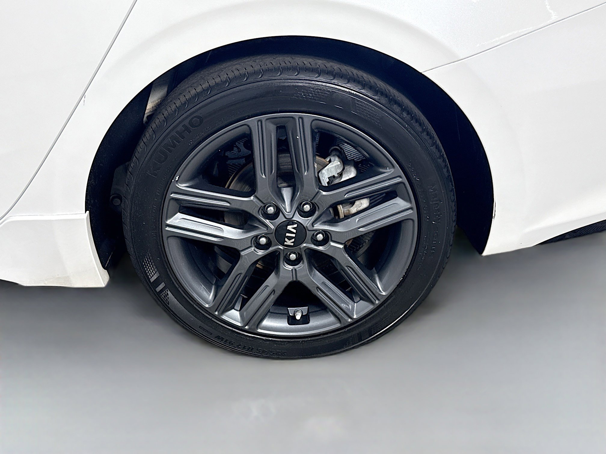 Used 2021 Kia Forte GT-Line image 37