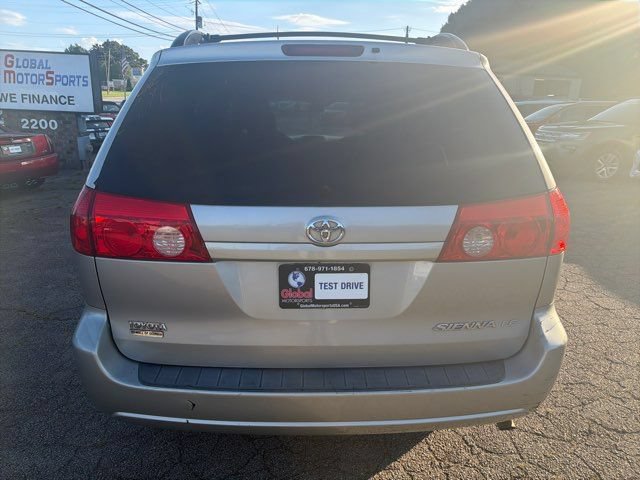 Used 2010 Toyota Sienna LE FWD image 8