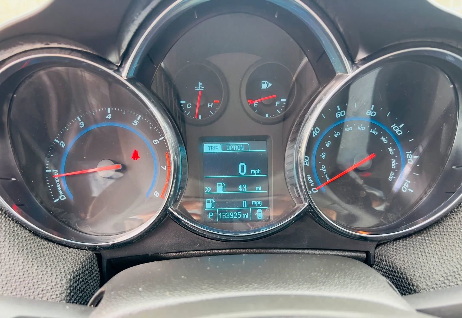 Used 2014 Chevrolet Cruze LTZ w/ RS Package FWD image 28