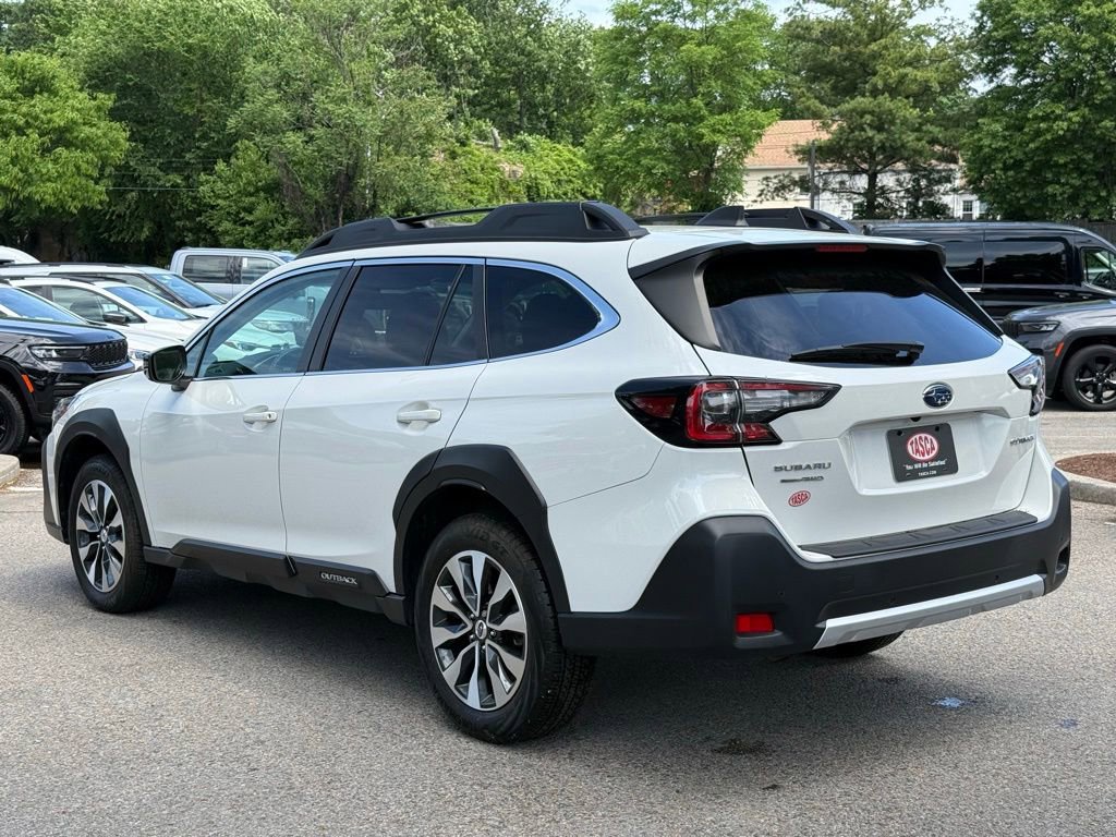 Used 2023 Subaru Outback Limited AWD/4WD image 8