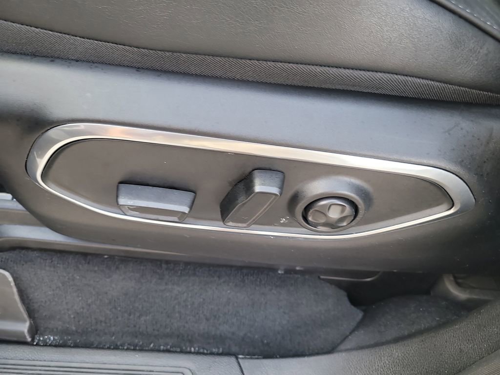 Certified 2024 Jeep Wagoneer Series III w/ Premium Group I image 20