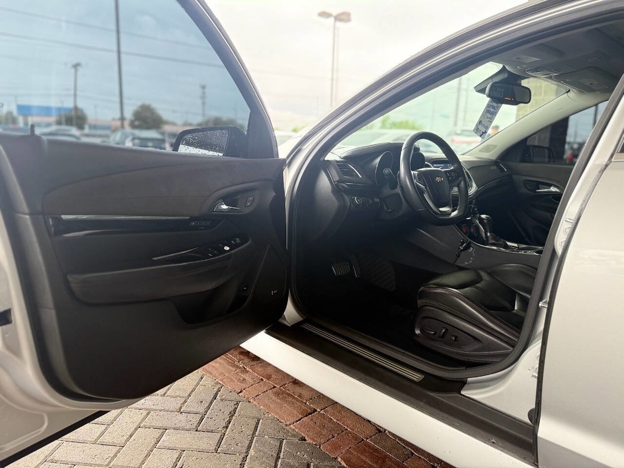Used 2014 Chevrolet SS RWD image 26