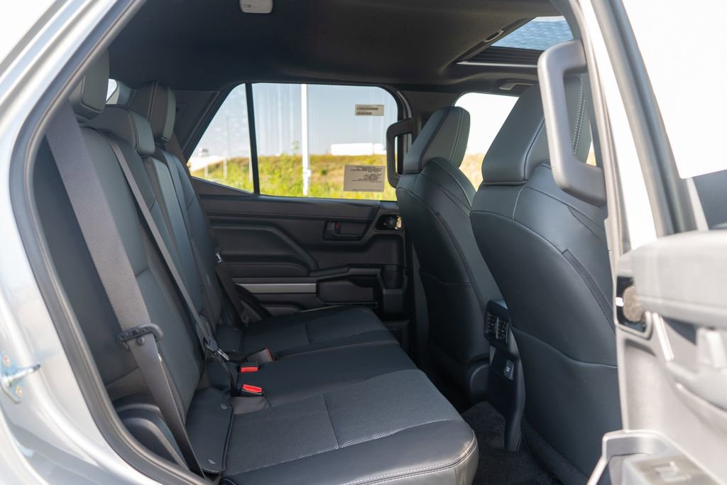 New 2025 Toyota 4Runner TRD Off-Road Premium image 14