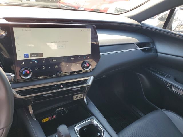 Used 2023 Lexus RX 350h w/ Cold Area Package AWD/4WD image 25