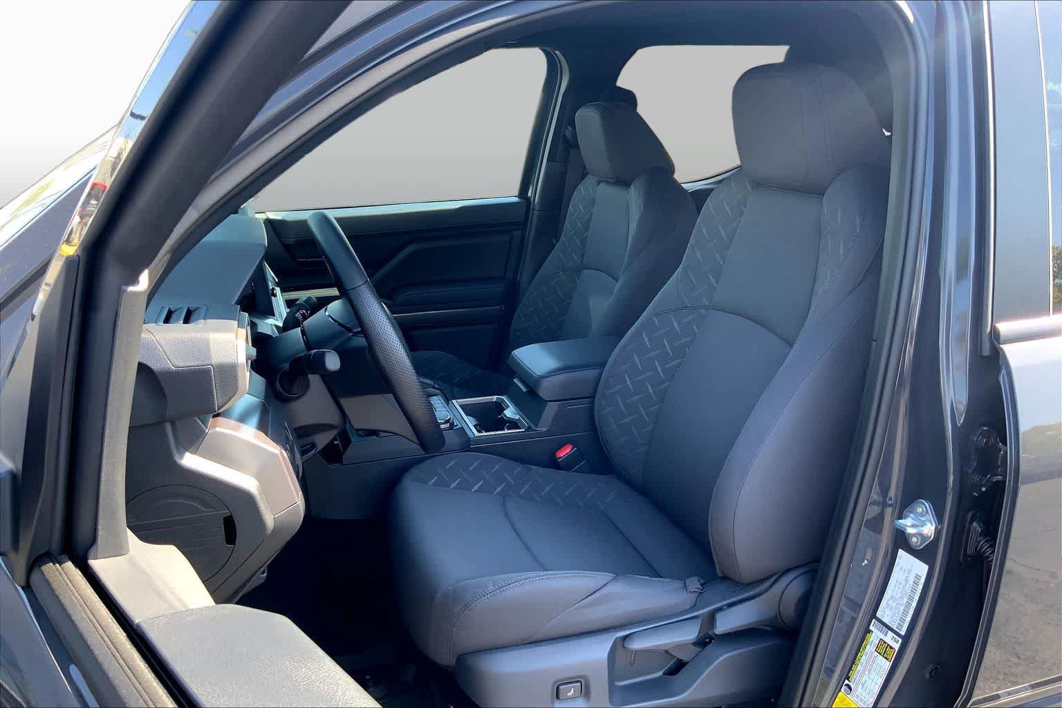 New 2026 Toyota Tacoma SR5 AWD/4WD image 9