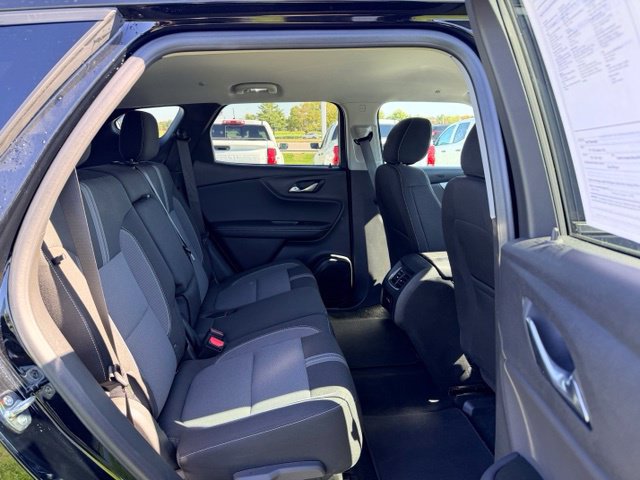 Certified 2025 Chevrolet Blazer LT w/ Convenience Package AWD/4WD image 9
