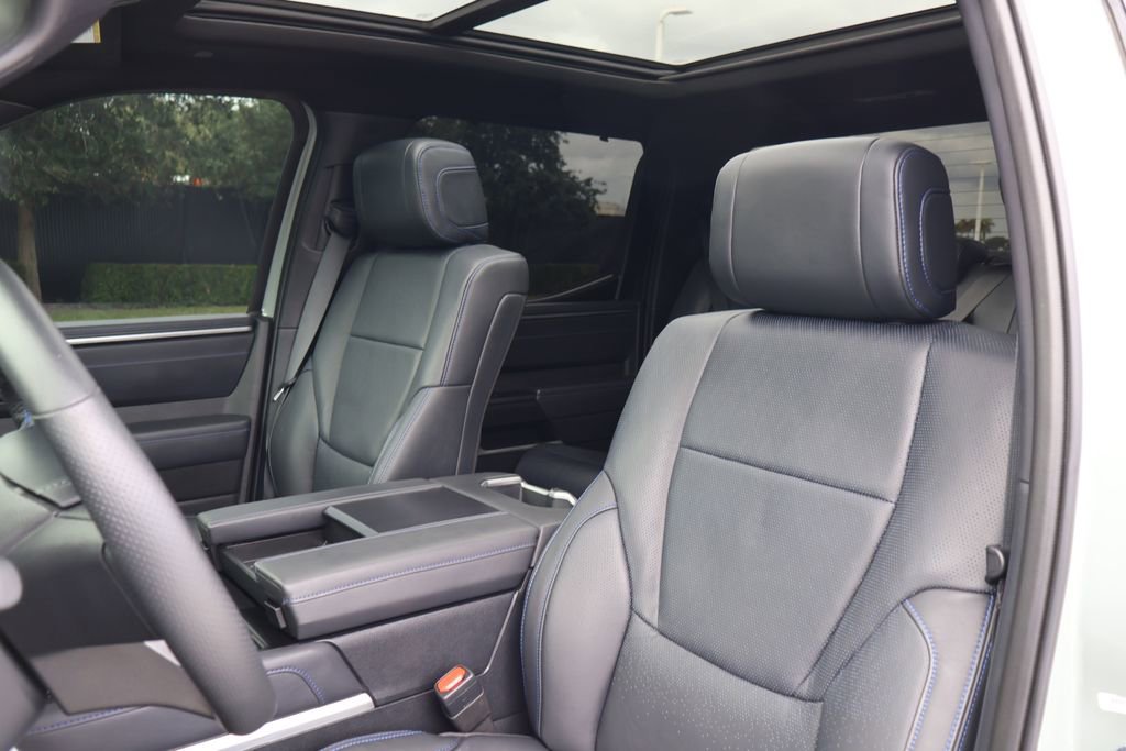 Used 2024 Toyota Tundra Platinum AWD/4WD image 13