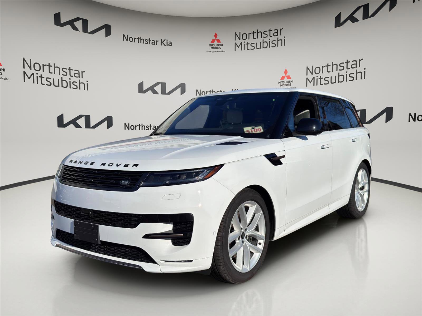 Used 2023 Land Rover Range Rover Sport SE Dynamic