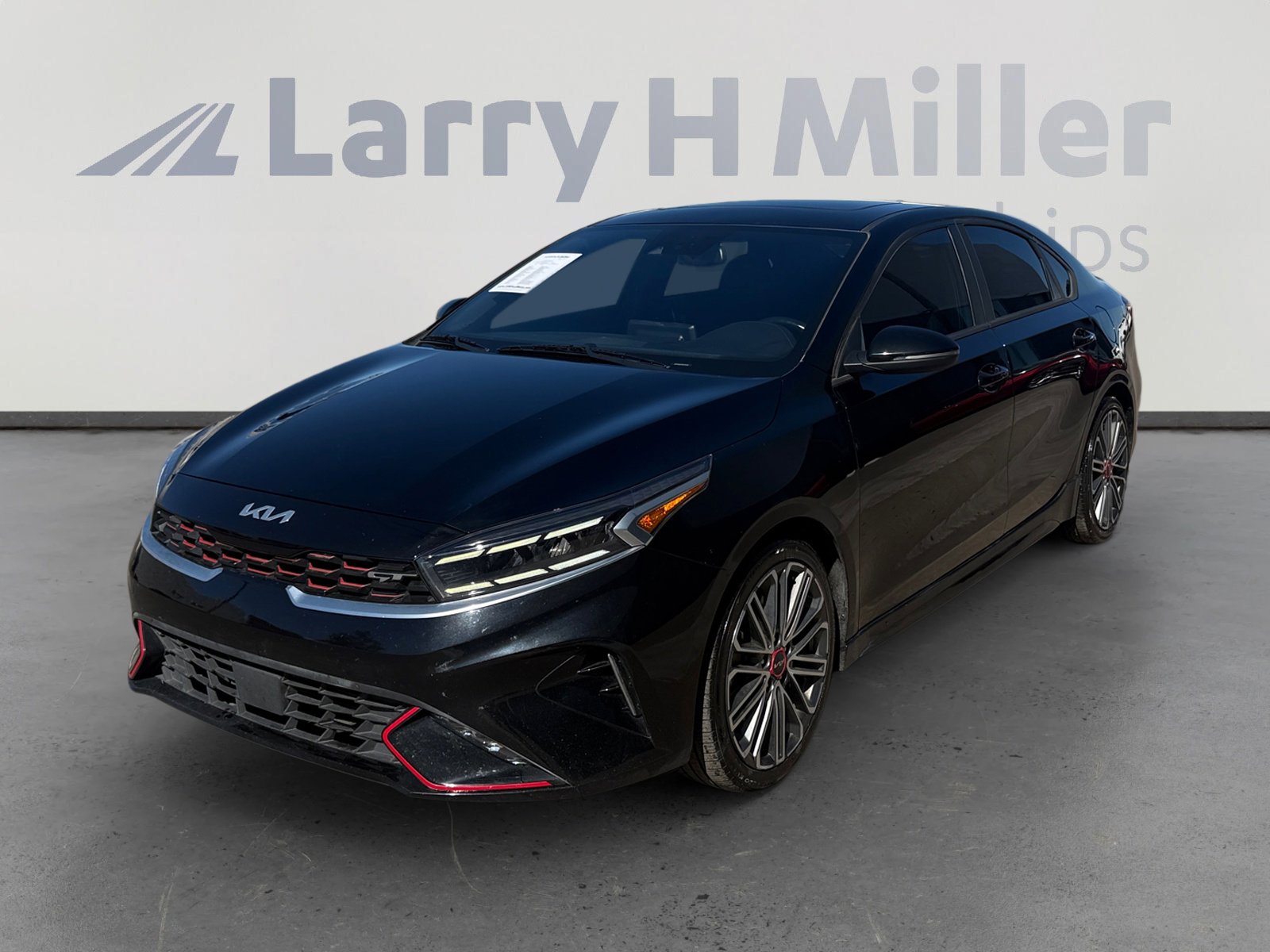 Used 2023 Kia Forte GT w/ GT2 Package image 1