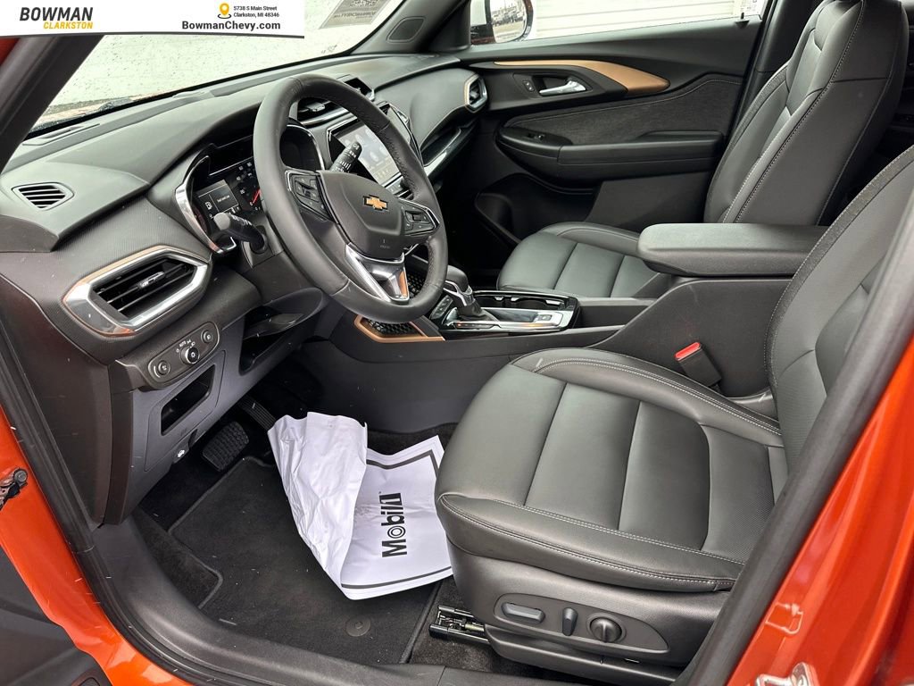Used 2023 Chevrolet TrailBlazer ACTIV w/ Convenience Package image 12