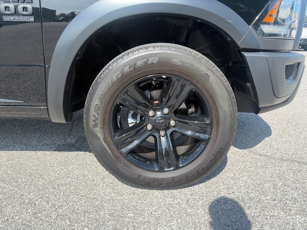 Used 2024 RAM 1500 Warlock AWD/4WD image 46