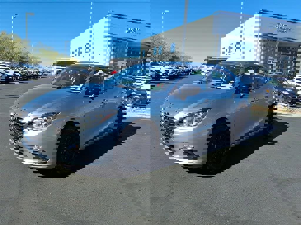 Used 2015 MAZDA MAZDA3 i SV image 6