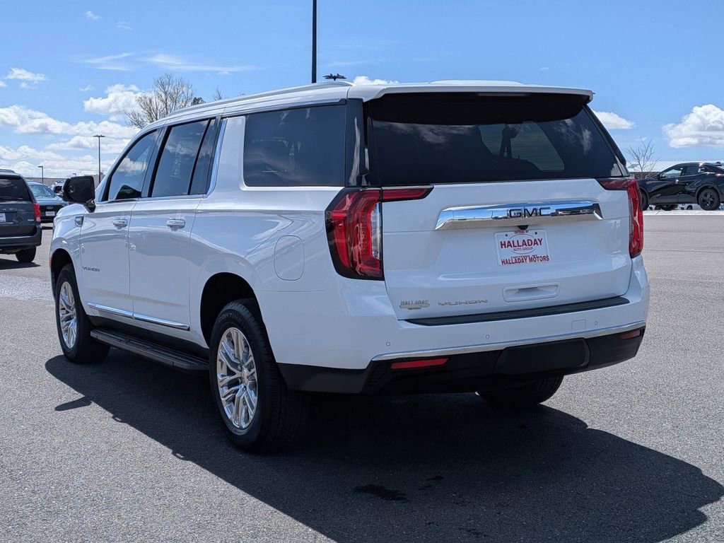Used 2024 GMC Yukon XL SLT w/ SLT Premium Package AWD/4WD image 8