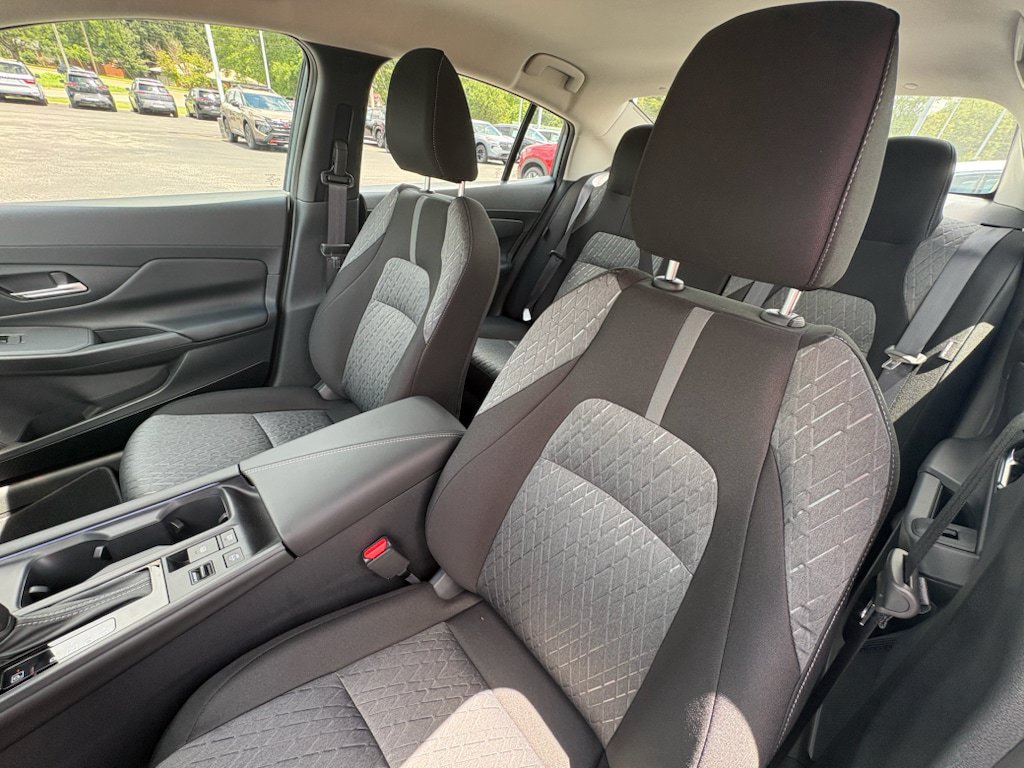 New 2026 Nissan Sentra SV w/ SV Convenience Package FWD image 7