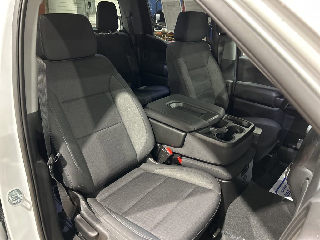 Used 2023 Chevrolet Silverado 1500 Custom image 33