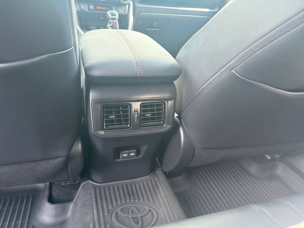 Used 2022 Toyota RAV4 XSE w/ Weather Package AWD/4WD image 38