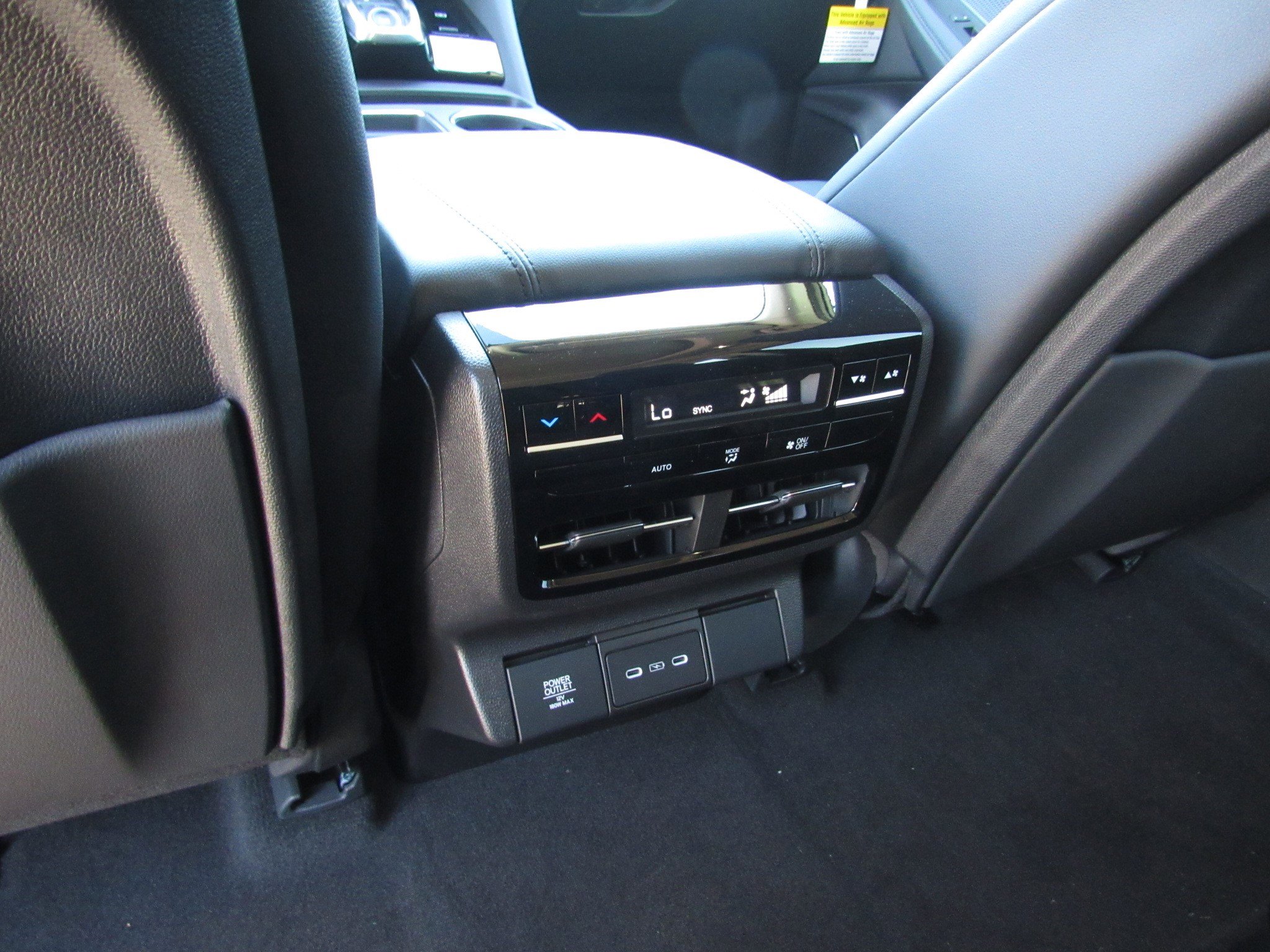 Certified 2025 Acura MDX SH-AWD image 15