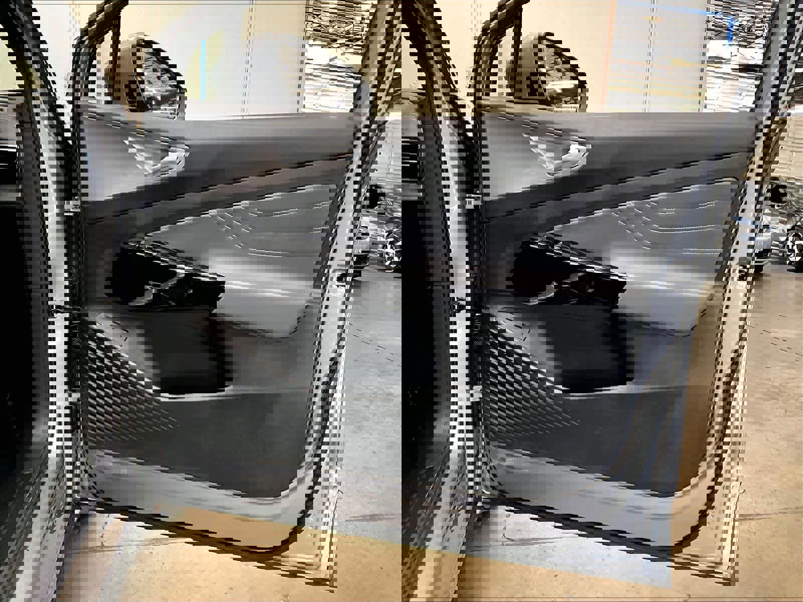 Used 2023 Volkswagen ID.4 Pro S image 27