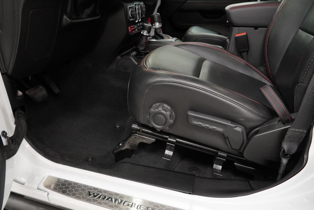 Used 2023 Jeep Wrangler Unlimited Rubicon w/ Xtreme 35 Tire Package AWD/4WD image 42