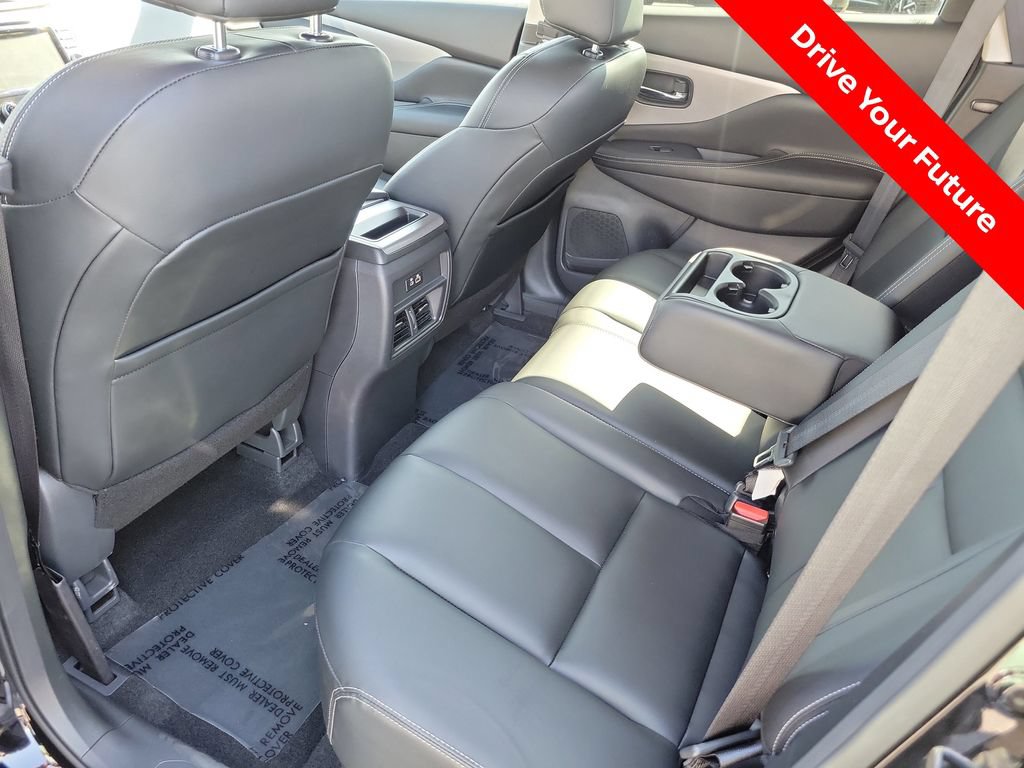 Certified 2023 Nissan Murano SV w/ SV Midnight Edition Package FWD image 24