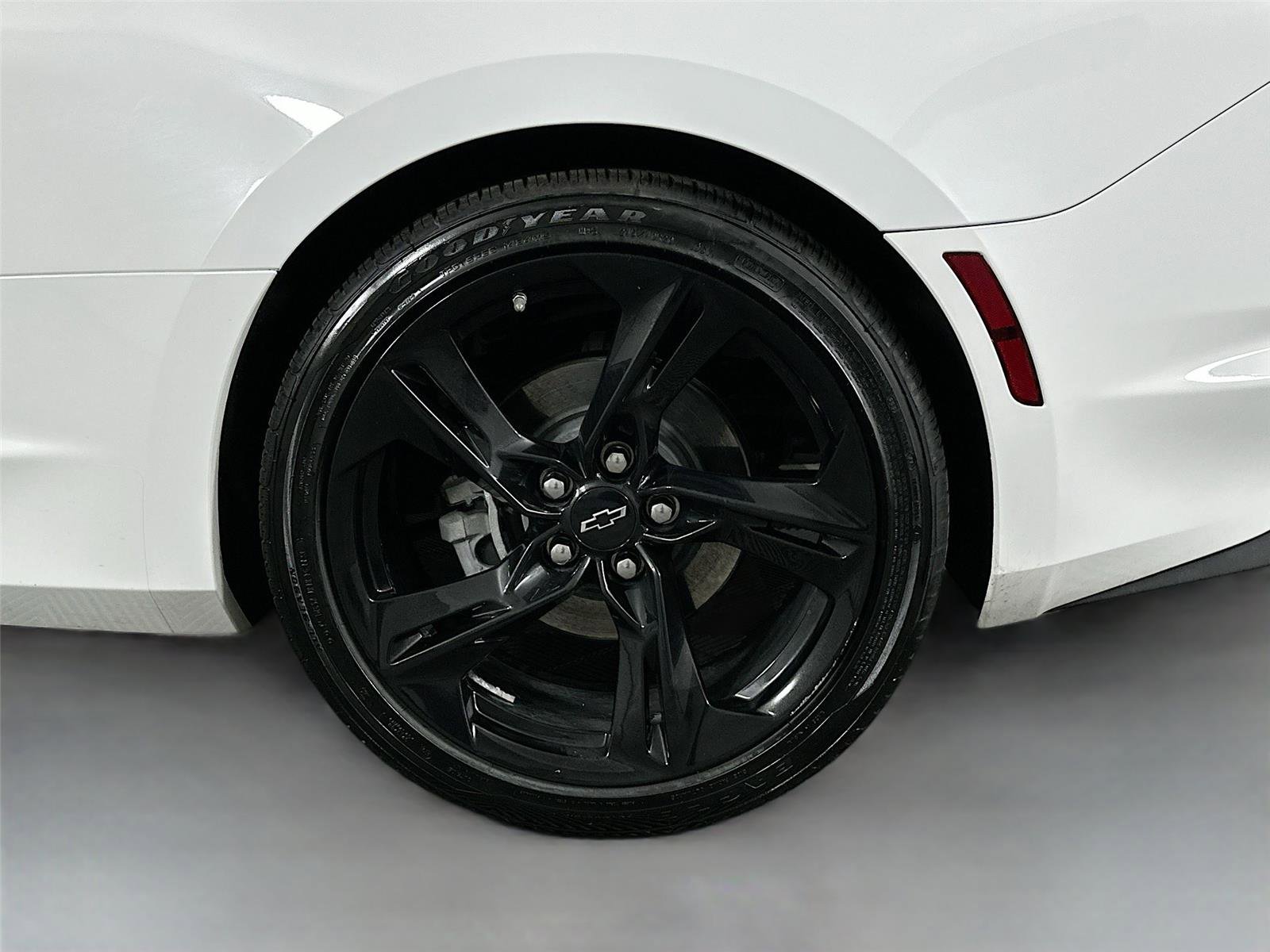 Used 2023 Chevrolet Camaro LT w/ RS Package RWD image 27