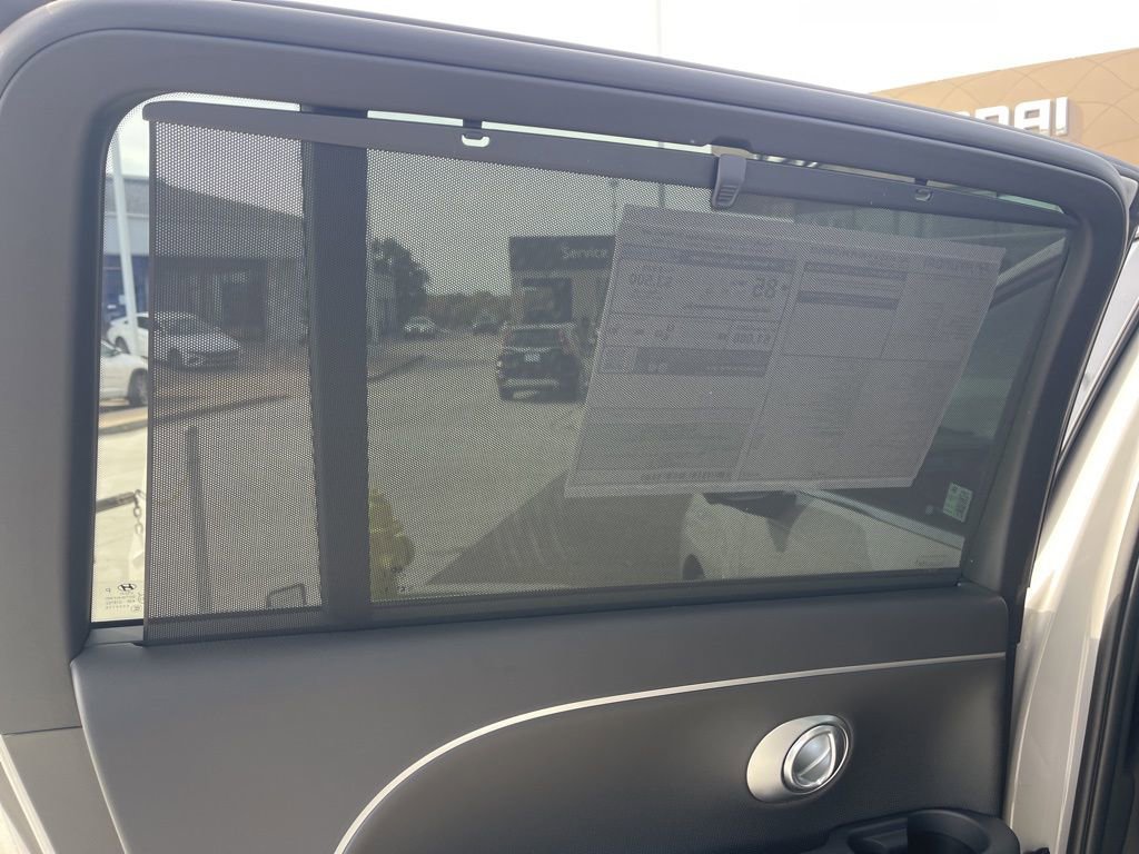 New 2026 Hyundai Ioniq 9 Calligraphy image 23