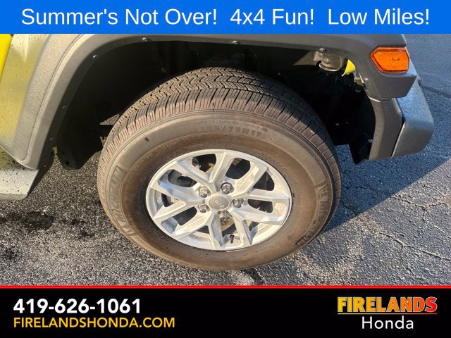 Used 2023 Jeep Wrangler Sport AWD/4WD image 40