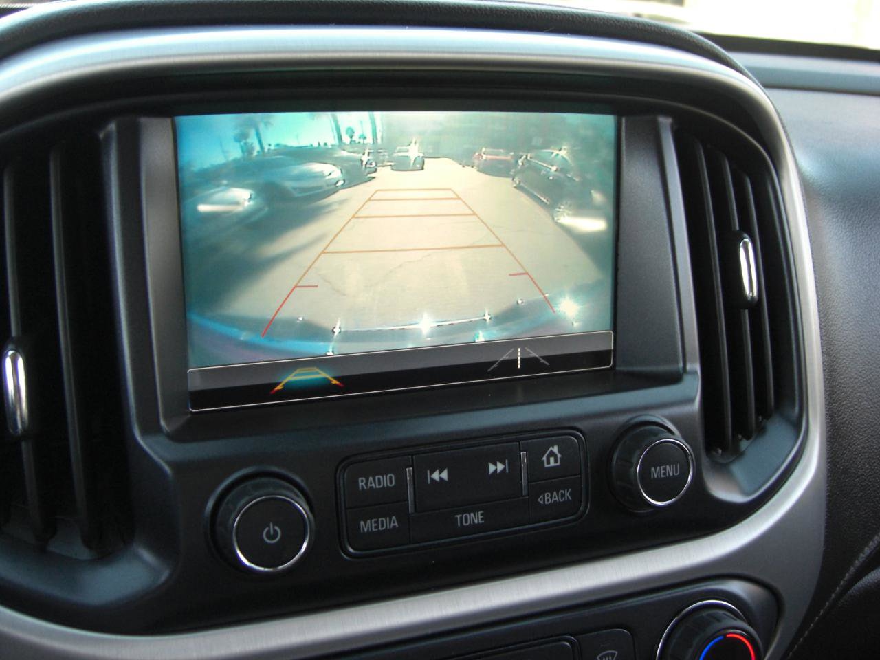 Used 2018 GMC Canyon SLT w/ Driver Alert Package image 24