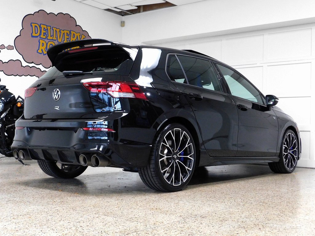 Used 2025 Volkswagen Golf image 4
