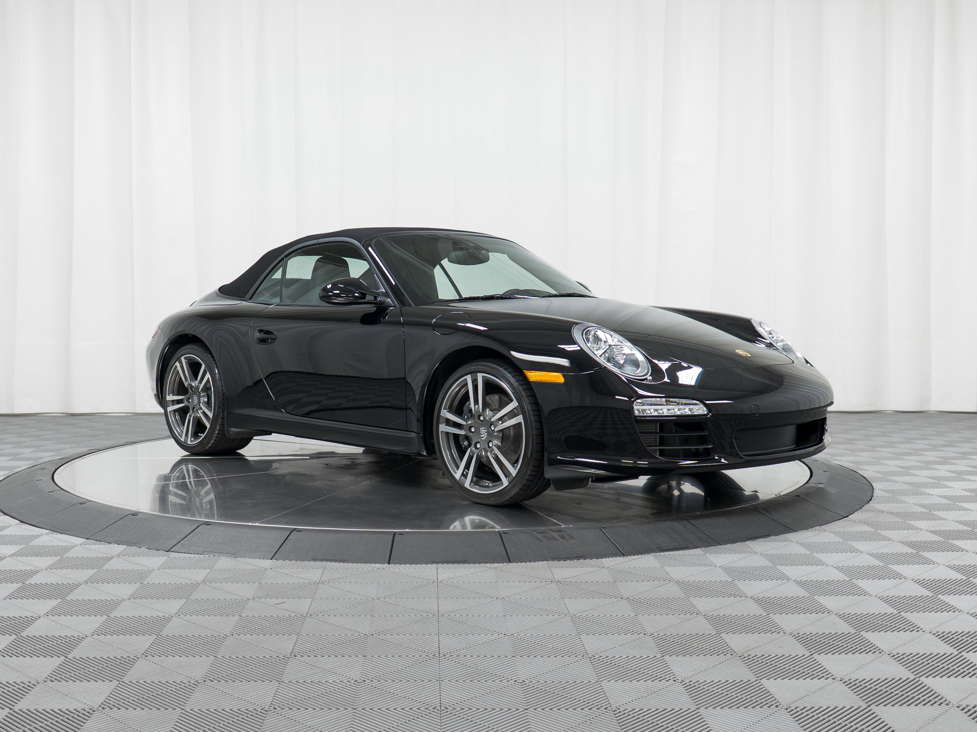 Used 2012 Porsche 911 Carrera Black Edition image 9