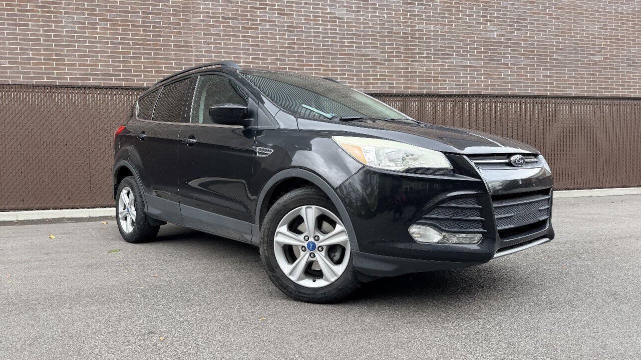 Used 2013 Ford Escape SE FWD image 2