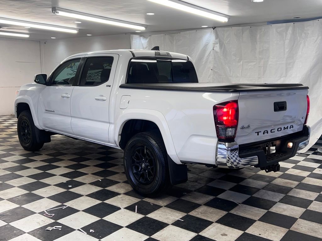 Used 2020 Toyota Tacoma SR5 image 11