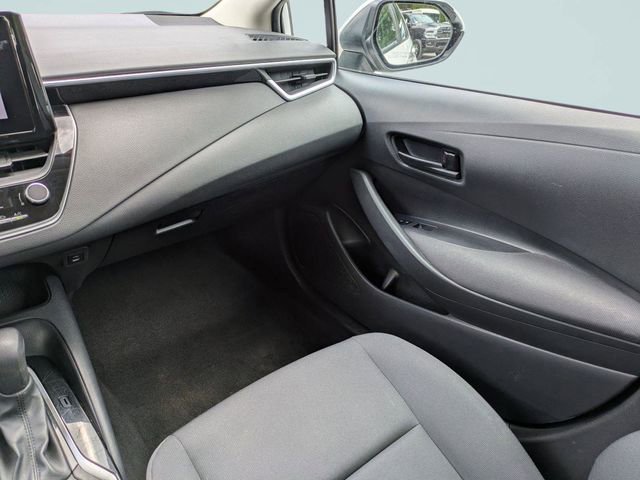 Used 2023 Toyota Corolla LE FWD image 17