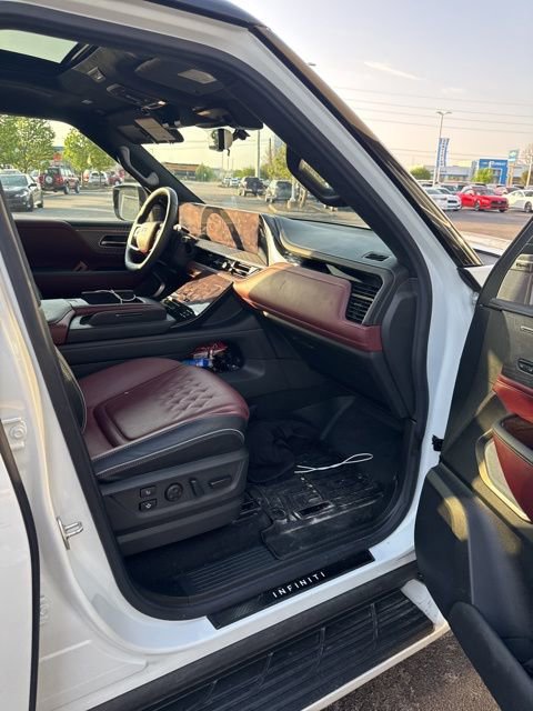 Used 2025 INFINITI QX80 Autograph image 33