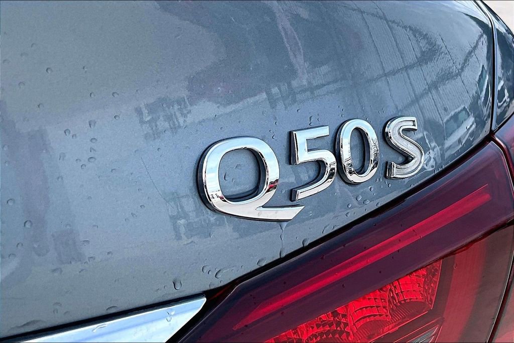 Used 2019 INFINITI Q50 Luxe w/ Essential Package (3.0T Luxe) image 39