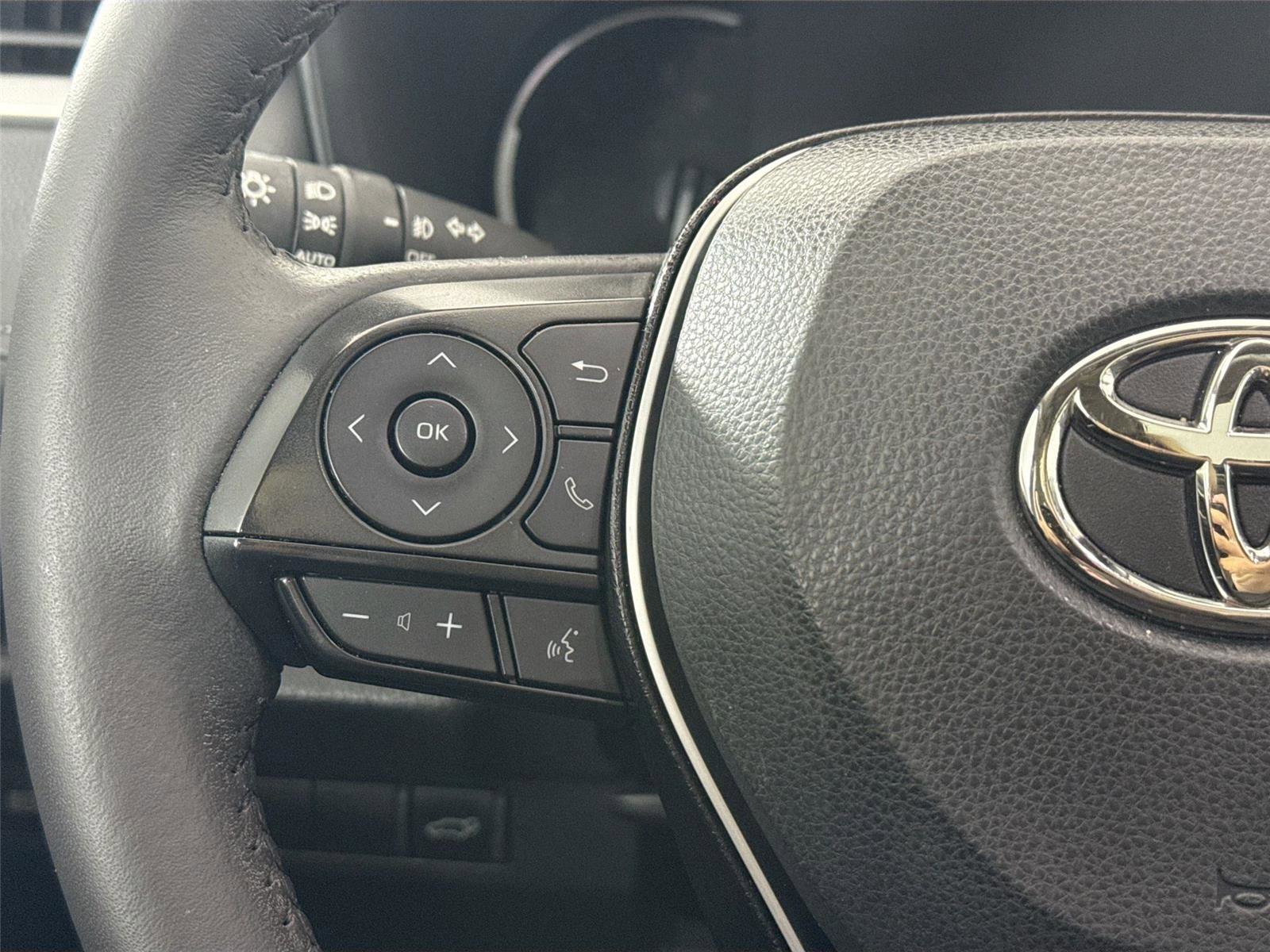 Certified 2025 Toyota RAV4 XLE Premium FWD image 17