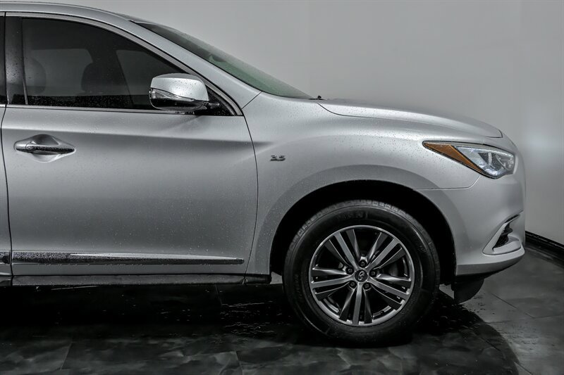 Used 2020 INFINITI QX60 Pure AWD/4WD image 12