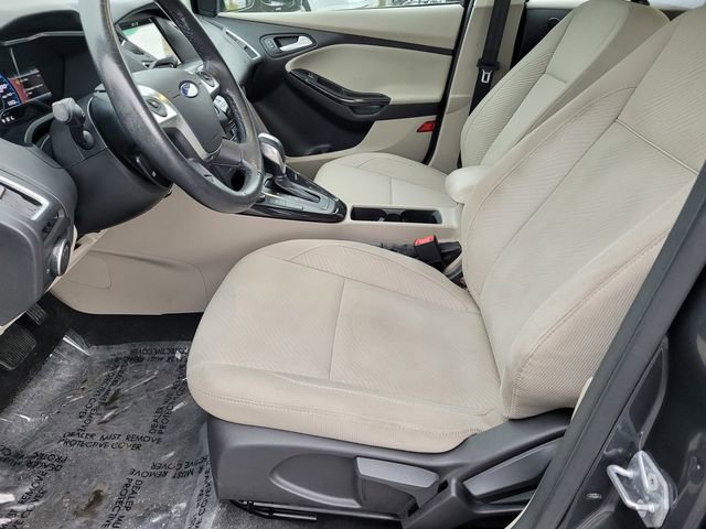 Used 2017 Ford Focus Electric Hatchback image 17