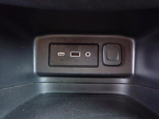 Used 2023 Chevrolet Equinox LT w/ Driver Convenience Package image 20