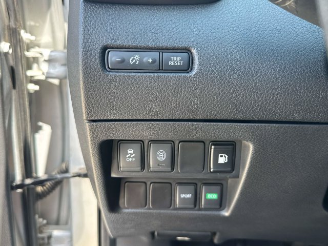 Used 2019 Nissan Rogue S FWD image 26