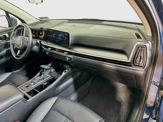 Used 2025 Kia Sorento S w/ Panoramic Sunroof Package AWD/4WD image 11