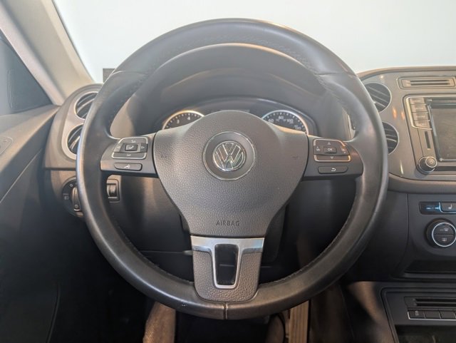 Used 2017 Volkswagen Tiguan Sport image 14