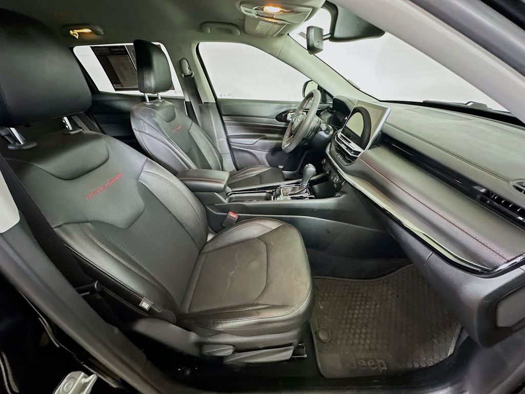 Used 2022 Jeep Compass Trailhawk image 12