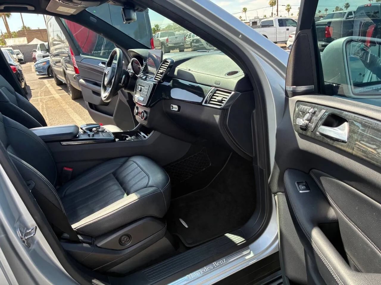 Used 2019 Mercedes-Benz GLS 450 4MATIC image 26