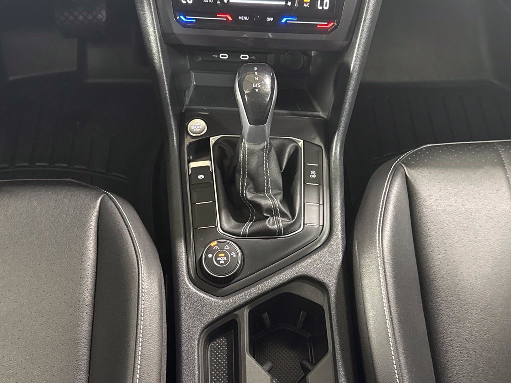 Used 2023 Volkswagen Tiguan SE AWD/4WD image 25