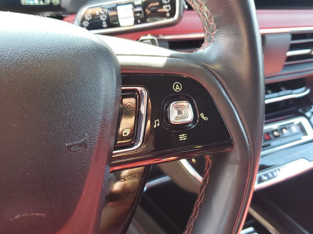 Used 2023 Lincoln Corsair Reserve AWD/4WD image 22