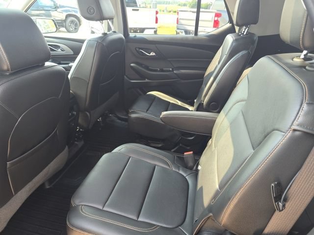 Used 2019 Chevrolet Traverse LT w/ LT Premium Package AWD/4WD image 14